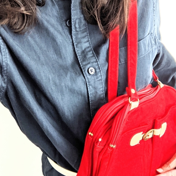 Vintage Y2K Vegan Vacation or Valentine's Purse. 10" x 8" w 10" straps. HP! - Picture 8 of 14